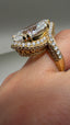 18ct Yellow Gold 11.35ct Lab-Grown Oval Engagement Ring | 10.00ct Centre